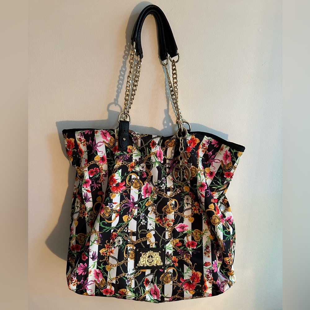 Juicy Couture Weekend Warrior floral bag🌸🌺